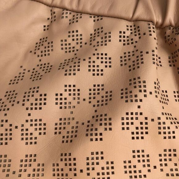 Club Monaco Tan Faux Leather Lazer cut Skirt 8 - Picture 11 of 14